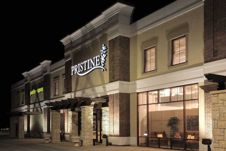 Pristine Pools and Spas