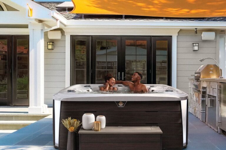 Marquis: Crowning Series