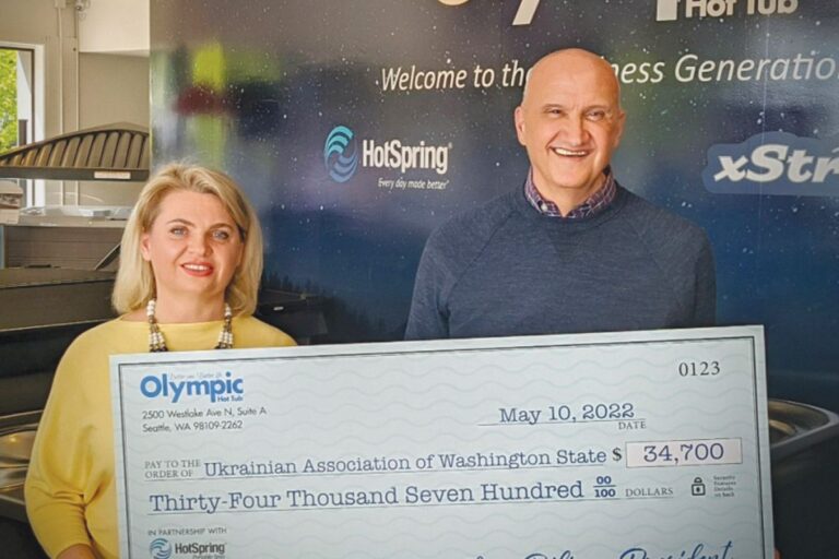 Olympic Hot Tub holds event to support Ukraine