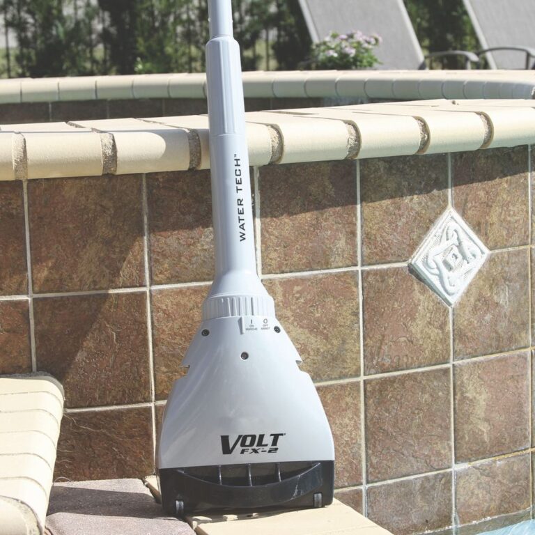 Spa vacuum from Water Tech