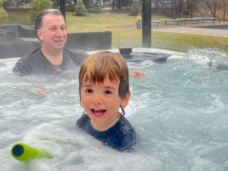 Northern Leisure Products Starts Hot Tub Franchise
