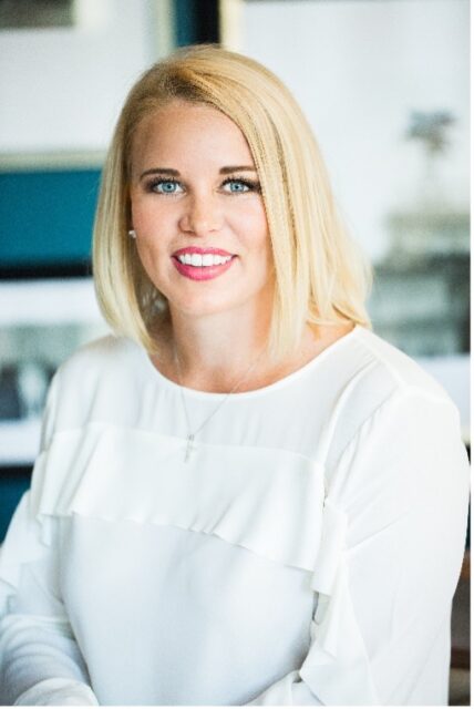 Episode #115,  Selling a Family Business with Elle Hansen